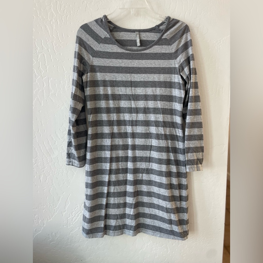 Hanna Andersson Womens Small Gray Striped Long Sleeve T-Shirt Dress